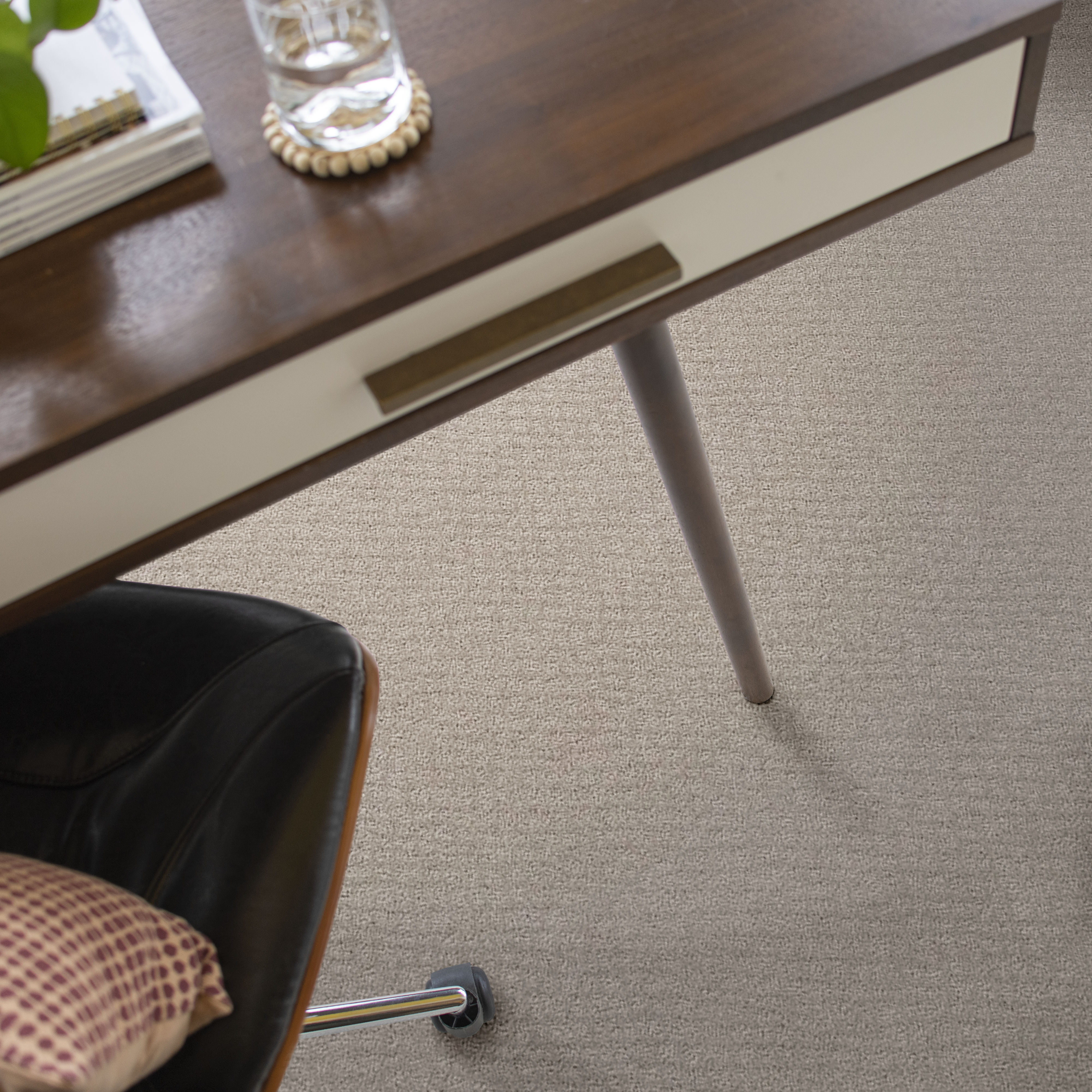 Chic Shades - Split Sediment Carpet | Shaw Floors